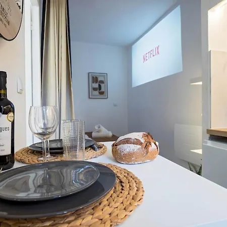 Vidéoprojecteur - Centre - à Pied - Balcon Apartamento